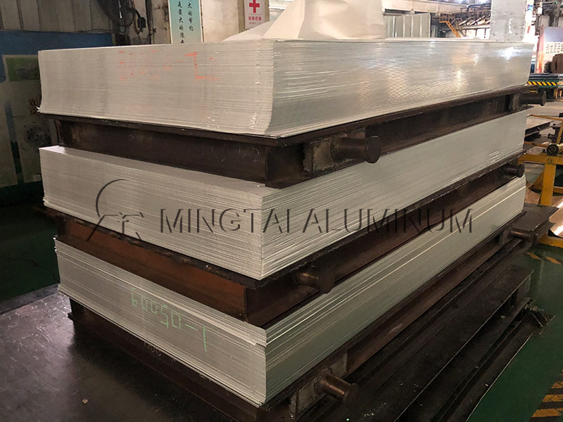 食品模具用鋁板對于中厚鋁板衛生標準有啥要求? 食品模具用鋁板對于中厚鋁板衛生標準有啥要求?