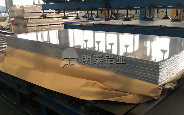 環保美觀的綠色新型建材鋁蜂窩板 環保美觀的綠色新型建材鋁蜂窩板