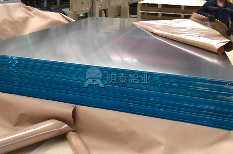 廣東電池托盤用鋁合金板帶規(guī)格有哪些?具體價(jià)格多少 廣東電池托盤用鋁合金板帶規(guī)格有哪些?具體價(jià)格多少